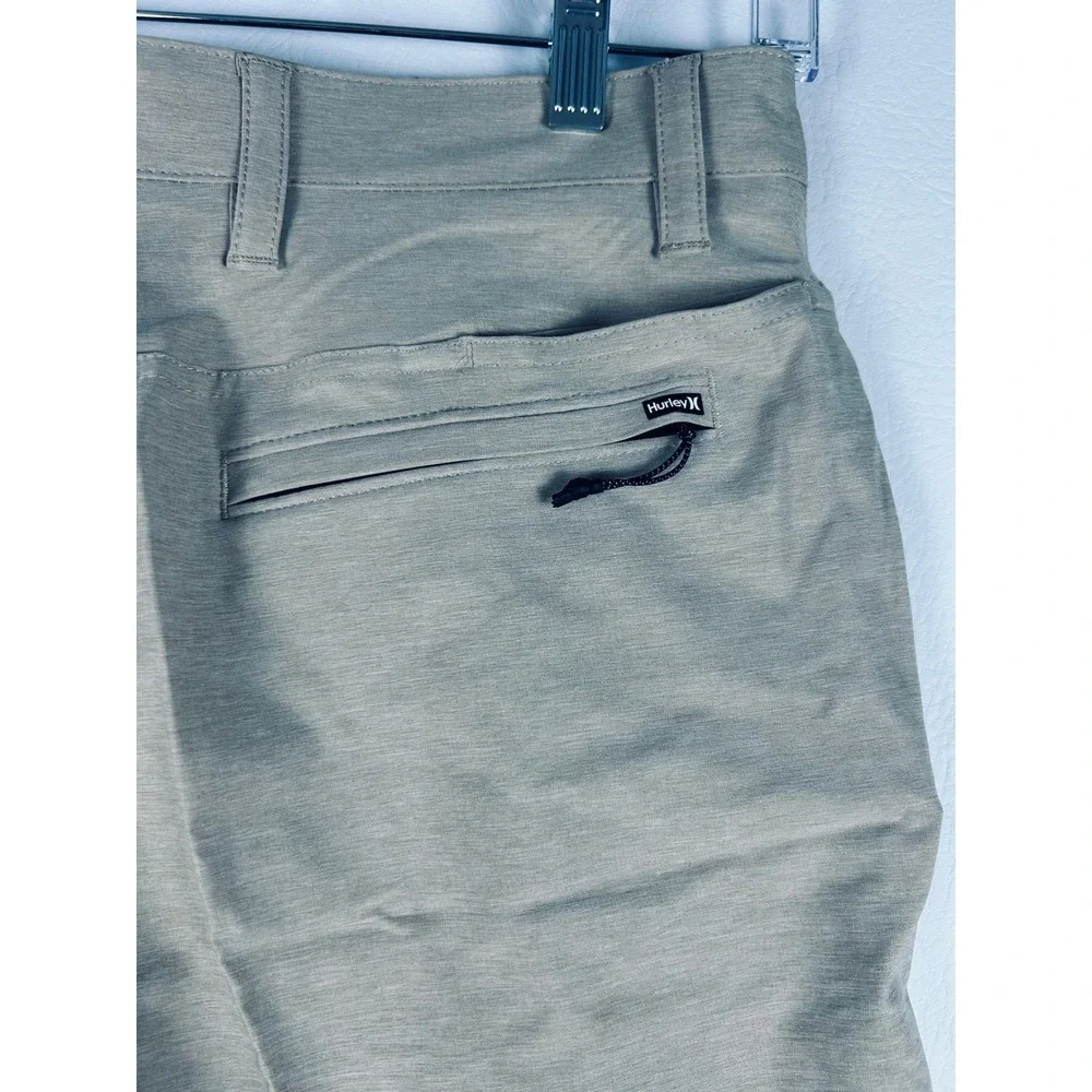NWT Hurley Phantom Mens Quick Dry Shorts Sand Tan 26W 7in Beach Surf Casual